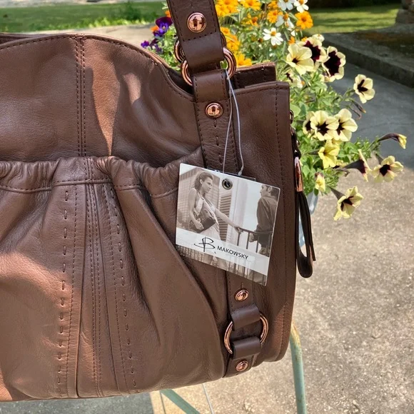 NWT B. Makowsky Bohemian Brown Leather & Rose Gold Hardware Shoulder Bag Boho - Picture 4 of 13